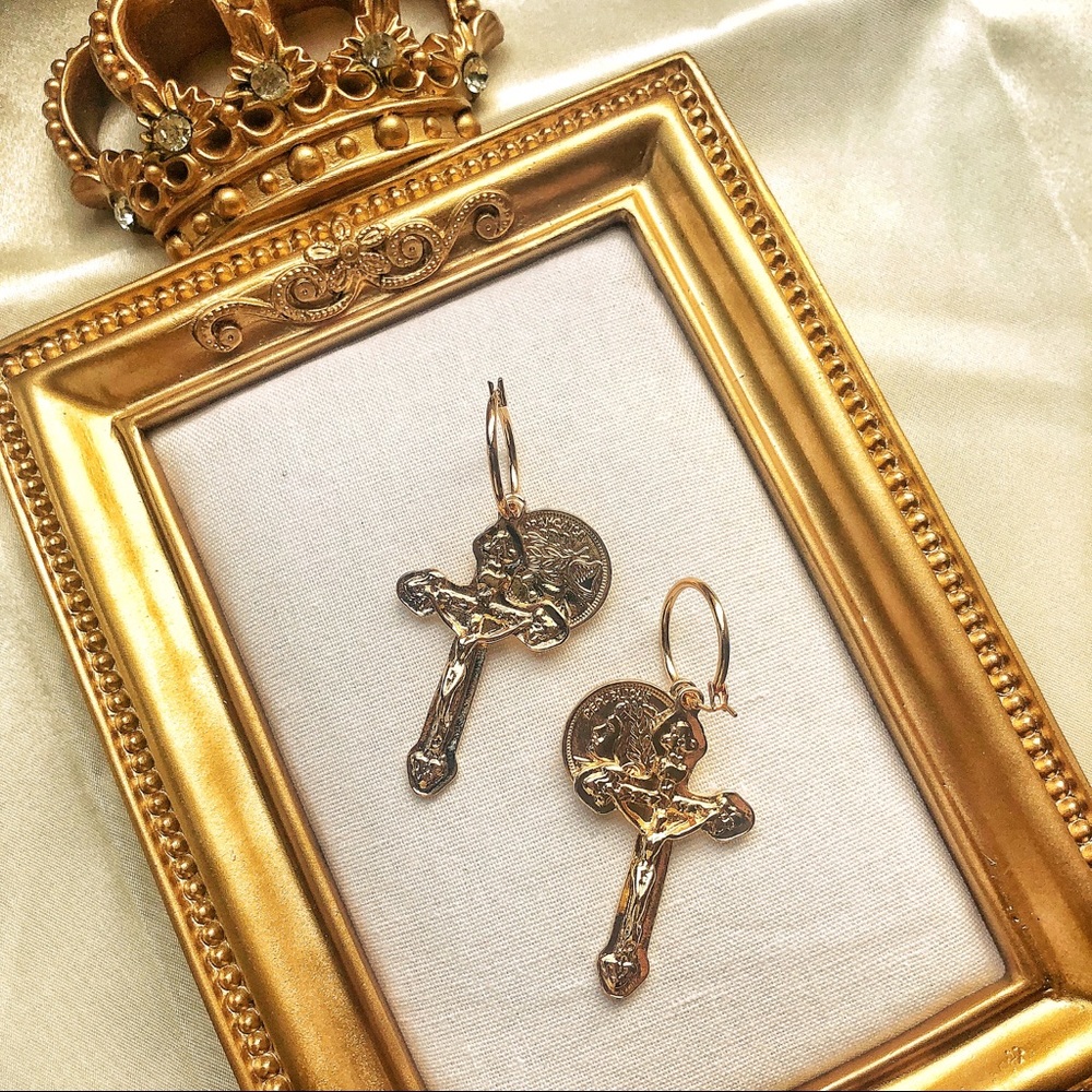 Gold Pendant Coin and Cross Religious Earrings - Picture 5 of 7